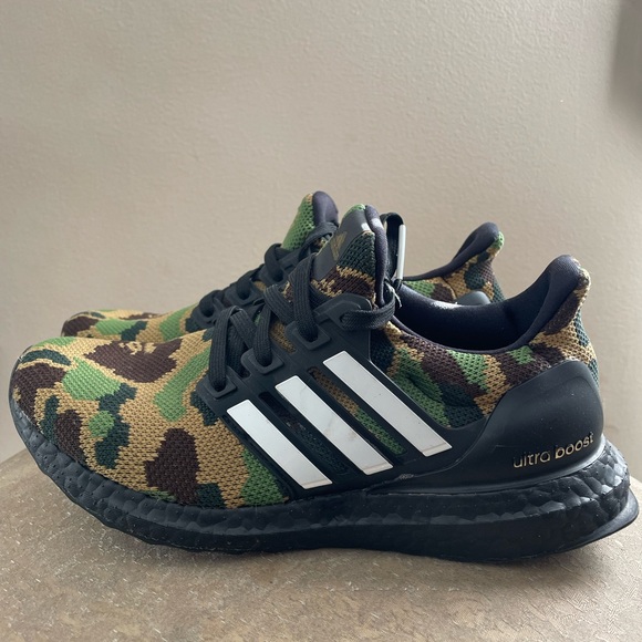 Bape x Adidas ultraboost sneakers - Picture 2 of 6